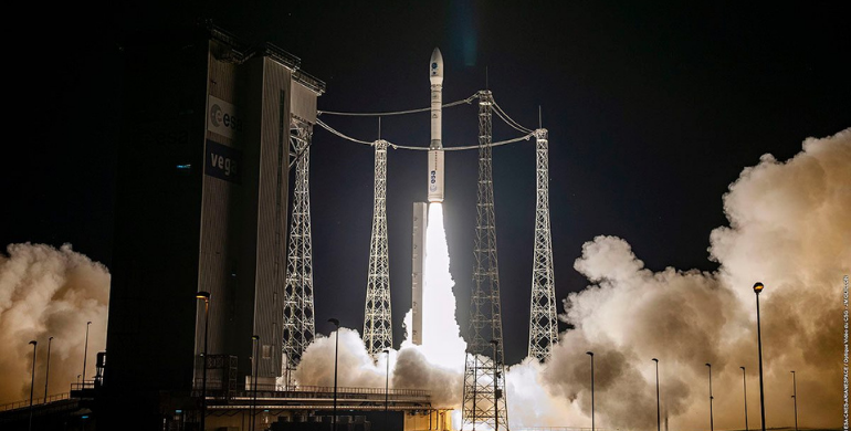 Виготовлена за участі України ракета «Vega» вивела на орбіту півсотні супутників (ВІДЕО)